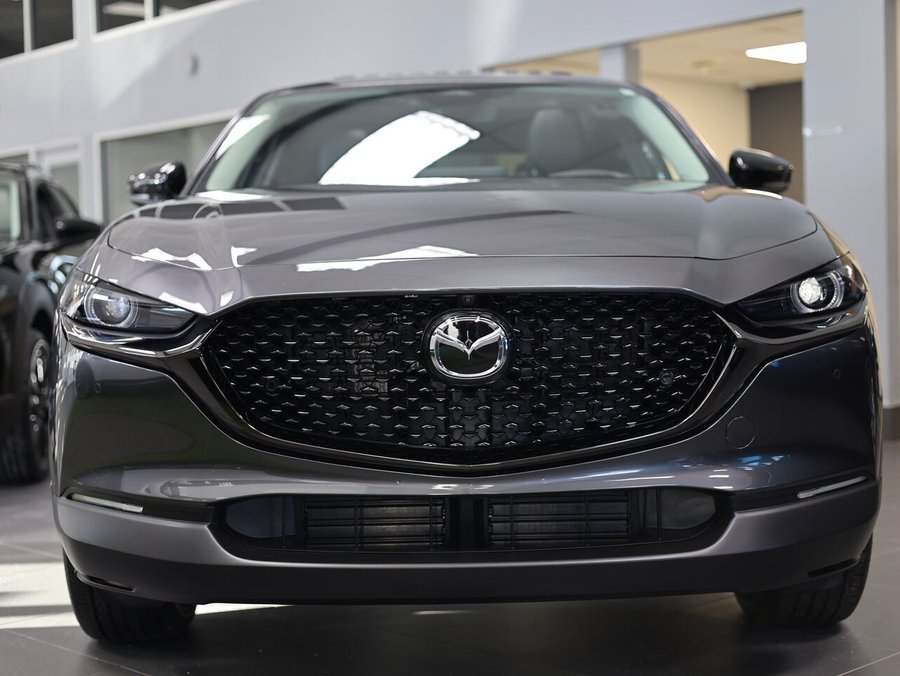 Mazda CX-30 GT turbo, awd, toit ouvrant, Écran 360 degré, Navigation, chargeur sans fil pour cellulaire 2025 Gris aéro métallisé