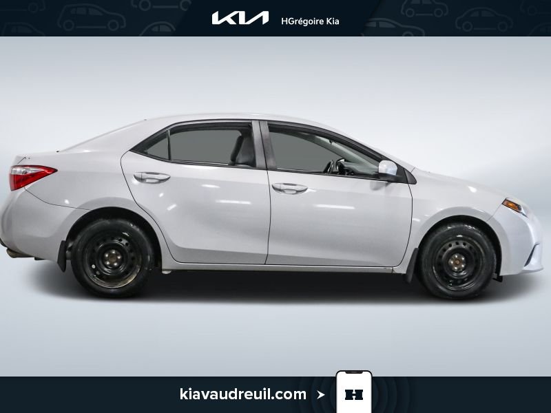 2014 Toyota Corolla Silver Blainville - photo #8