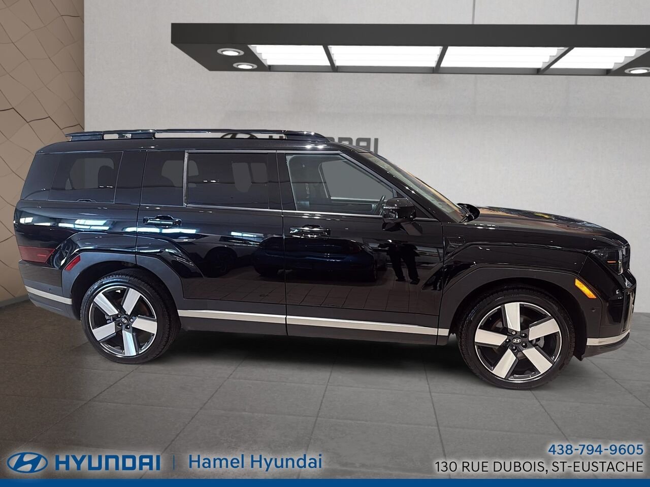 2024 Hyundai Santa Fe Black Saint-Eustache - photo #1