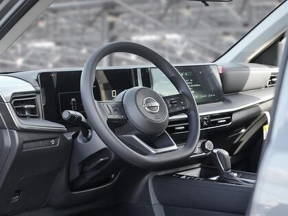 2026 Nissan Kicks Gun Metal Metallic Laval - photo #11