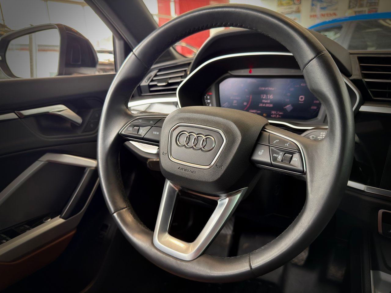 2023 Audi Q3 Black Notre-Dame-des-Prairies - photo #23