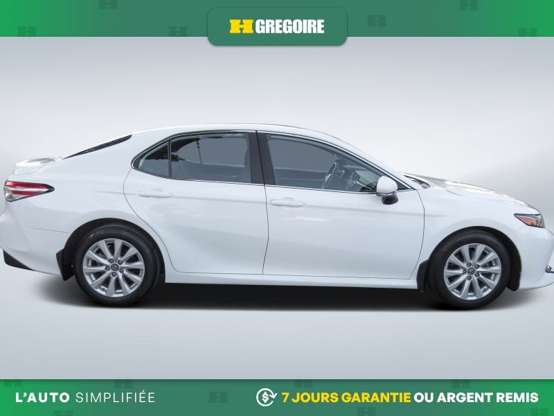Toyota Camry 2019 Blanc Blainville - photo #10