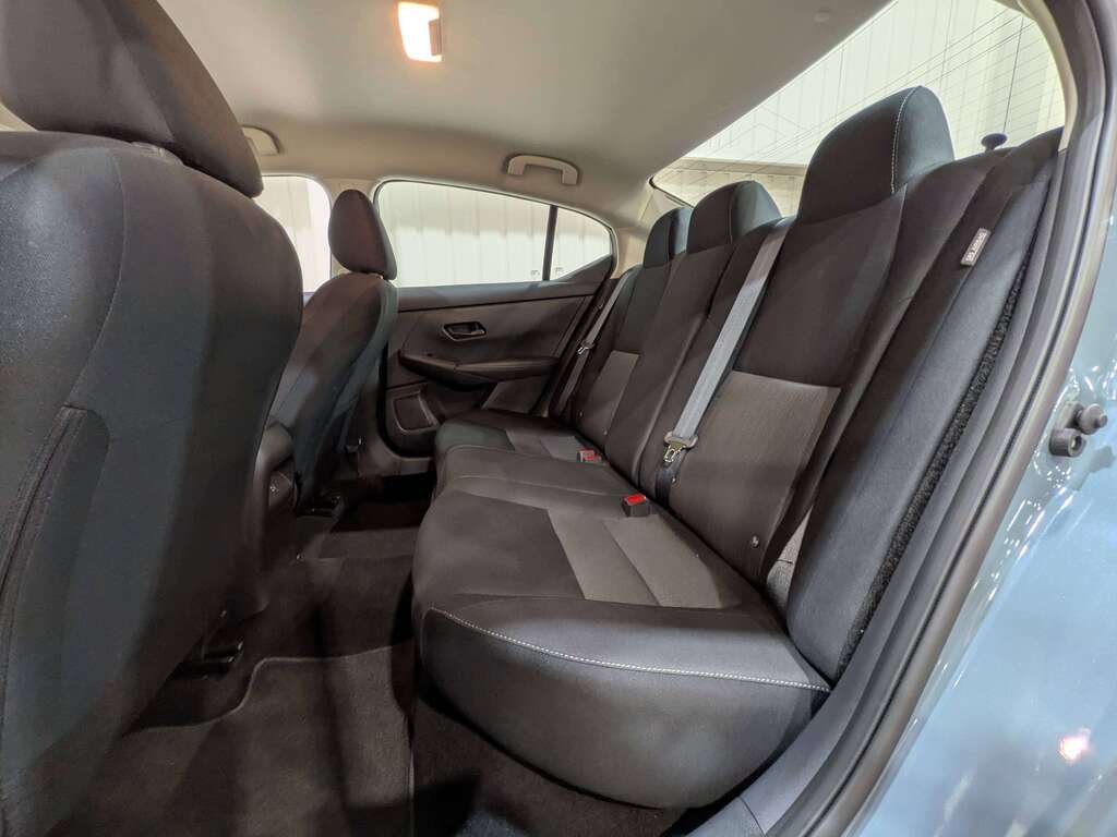 2024 Nissan Sentra SV CVT Grey Val-David - photo #10
