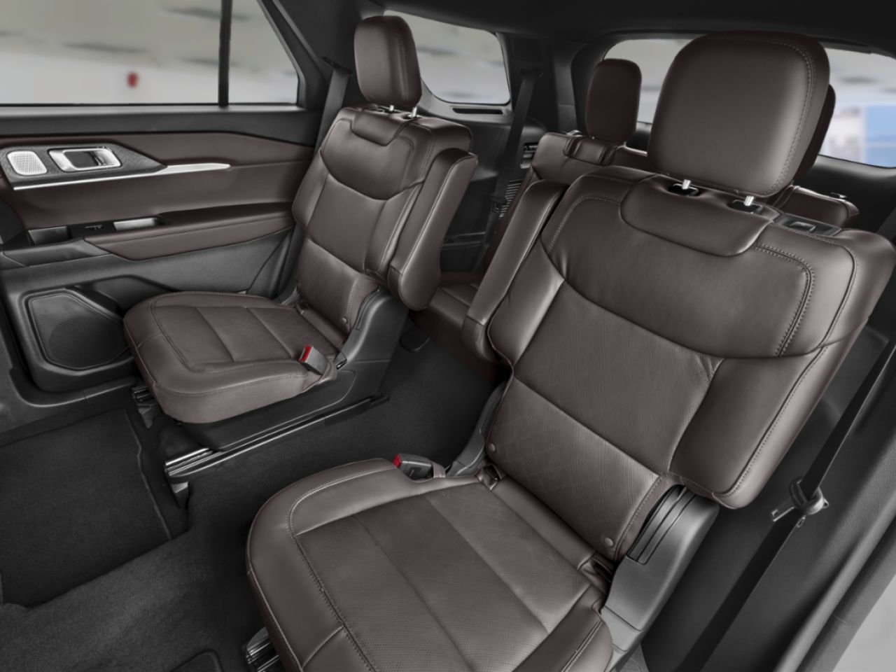 2026 Ford Explorer Star White Metallic Tri-Coat Rouyn-Noranda - photo #11
