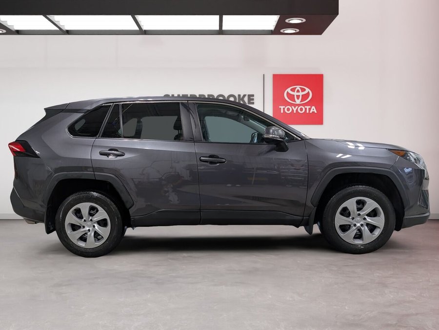 2022 Toyota RAV4 2022 Grey