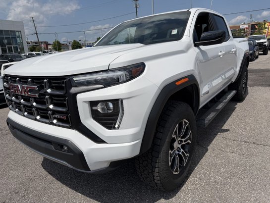 GMC CANYON AT4 2024 2024 Blanc