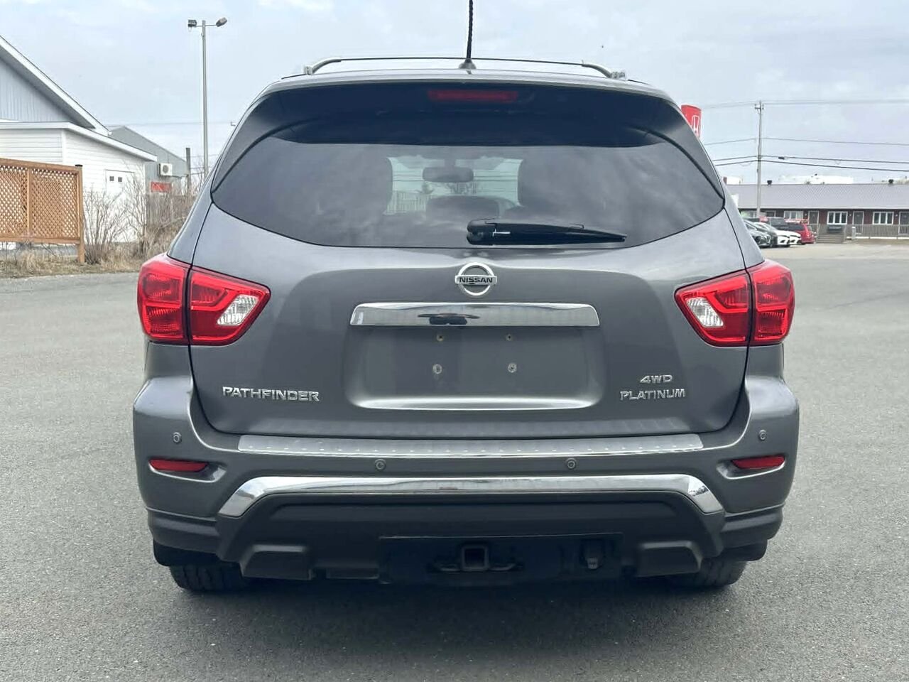 2018 Nissan Pathfinder Platine 4x4 Grey Matane - photo #3