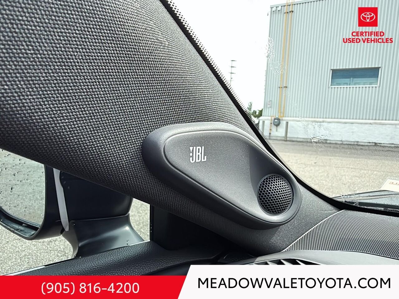 2025 Toyota CROWN + 21’’ Alloy Wheels + Adaptive Variable Suspension (AVS) + Advanced Park + Dual Exhaust Tips + Head Up Display (HUD) with NAVI + Dynamic Rear Steering + Power Trunk with Kick Sensor Black Mississauga - photo #11