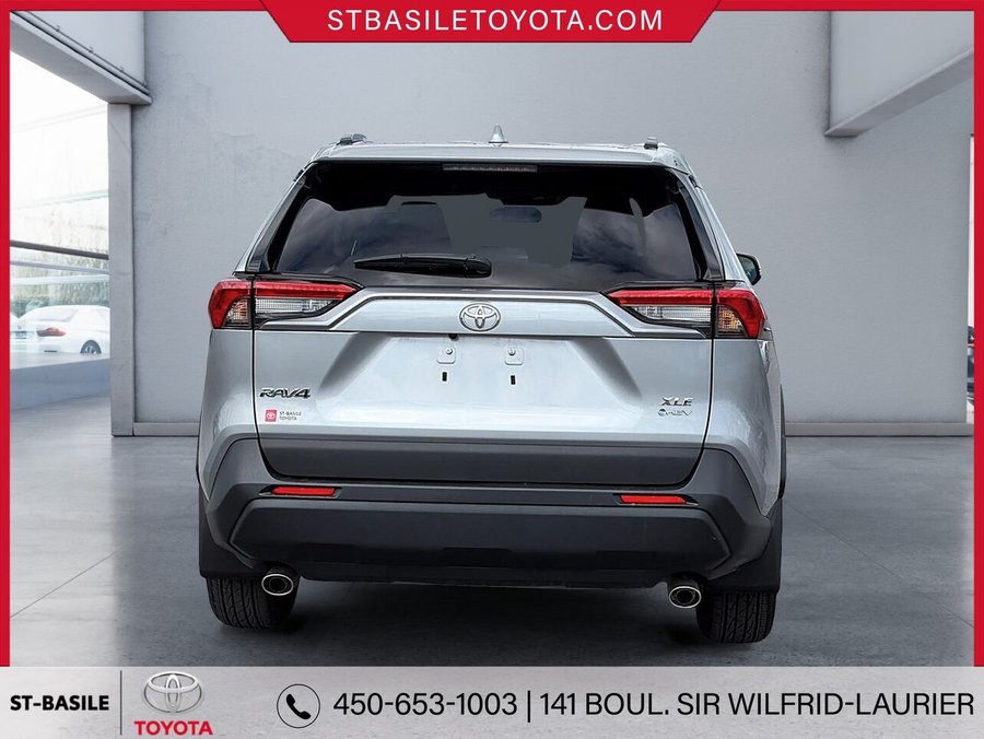 Toyota RAV4 Hybride 2025 2025 Ciel argent métallisé
