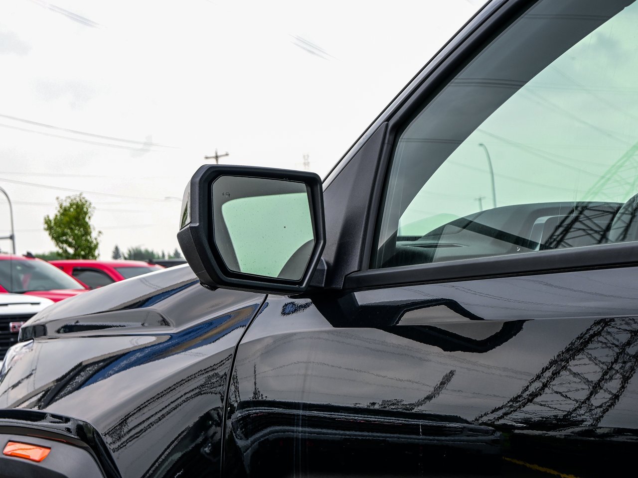2025 GMC Canyon 4WD Crew Cab AT4 Black Sherwood Park - photo #6