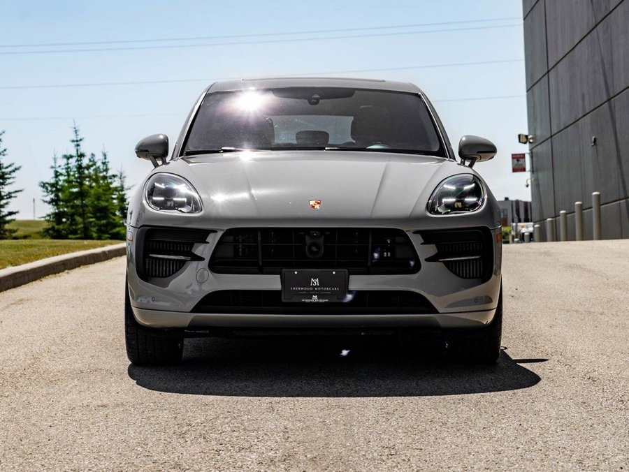 2021 Porsche Macan 2021