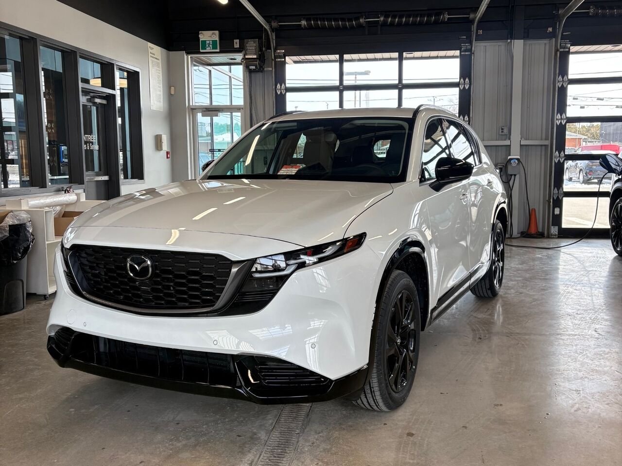 MAZDA CX-5 GT TOIT OUVRANT 2026 Blanc rhodium métallisé Châteauguay - photo #2