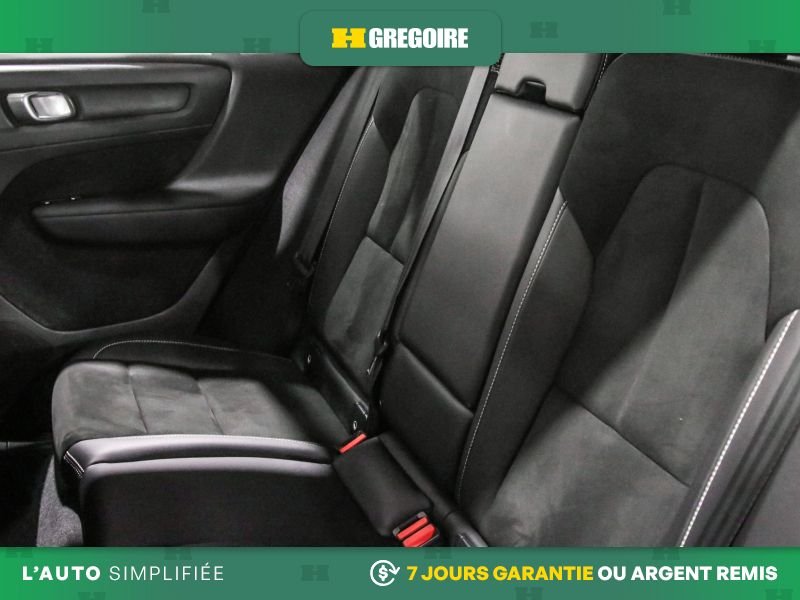 Volvo XC40 821529 | R-Design AWD AUTO AC CUIR TOIT NAV MAGS CAM RECUL 2021 Blanc Laval - photo #27