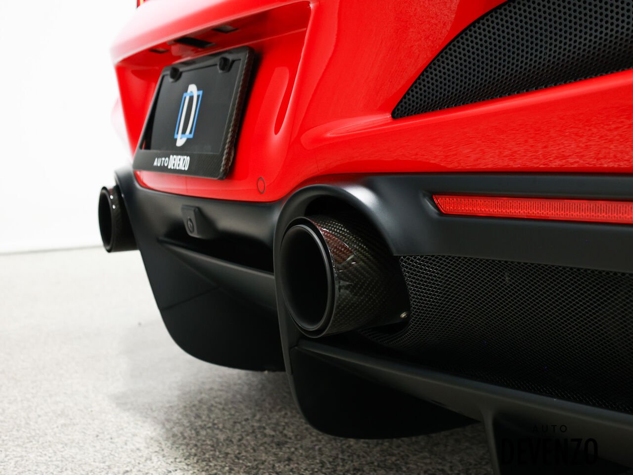 Ferrari F8 Spider 2023 Rouge Saint-Eustache - photo #5