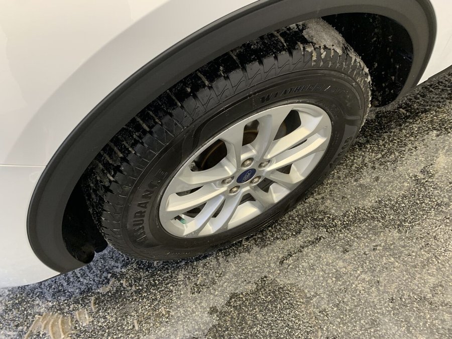 Ford Escape 2021 2021 Blanc