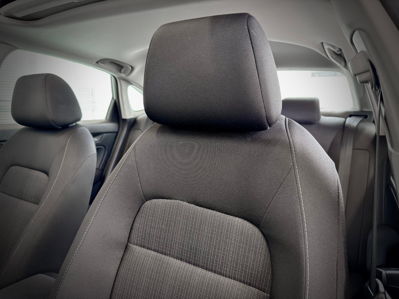 2024 Honda Civic Sedan Silver Notre-Dame-des-Prairies - photo #19
