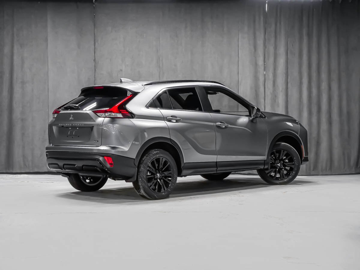 2026 Mitsubishi Eclipse Cross NOIR Titanium Grey Metallic Montreal - photo #4