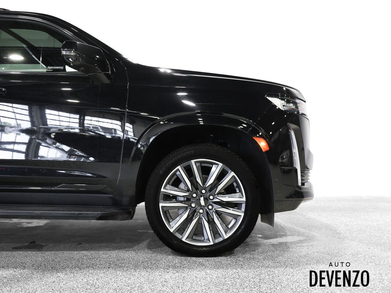2024 Cadillac Escalade Black Saint-Eustache - photo #4