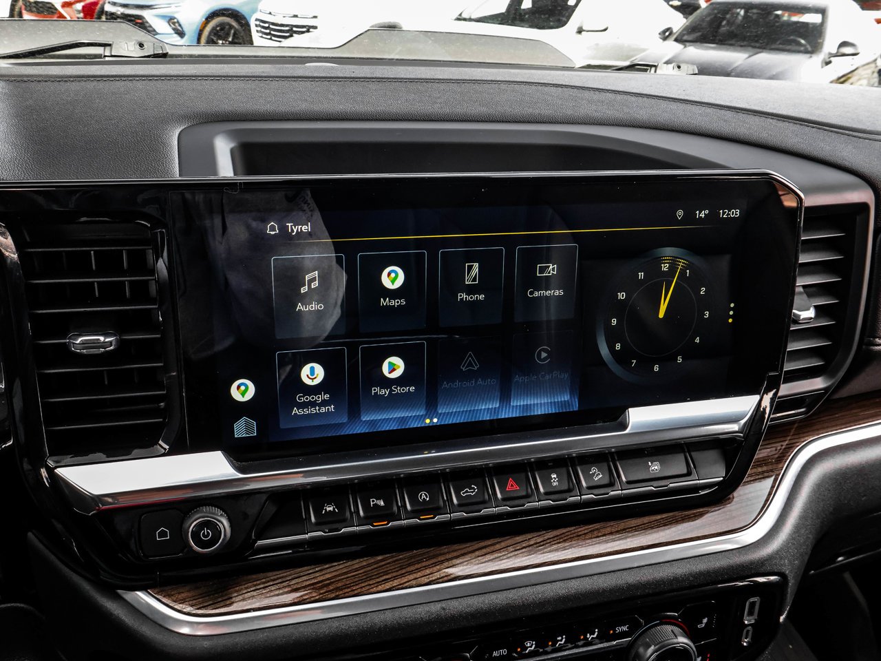 2022 Chevrolet Silverado 1500 4WD Crew Cab 147 LT Trail Boss White Sherwood Park - photo #26