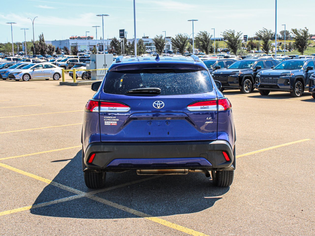 2022 Toyota Corolla Cross LE AWD Blue Sherwood Park - photo #6