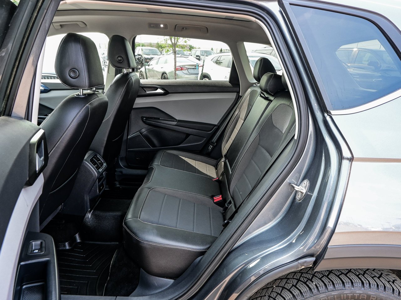 2023 Volkswagen Taos Comfortline 4MOTION *Ltd Avail* Grey Sherwood Park - photo #31
