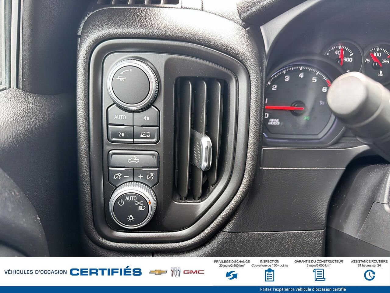 GMC SIERRA 1500 cabine double 4RM 147 po 2019 Argent Montmagny - photo #15