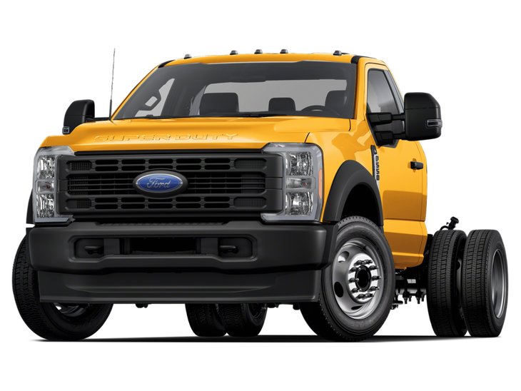 2025 Ford Super Duty F-550 DRW Châssis-cabines XL