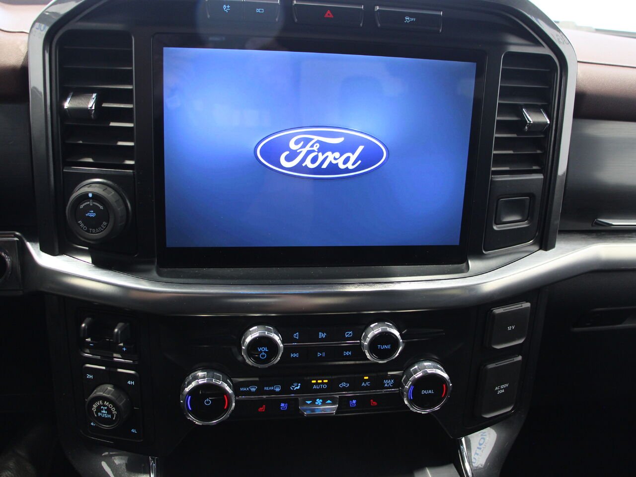 2022 Ford F-150 SUPERCREW LARIAT Blue Châteauguay - photo #11