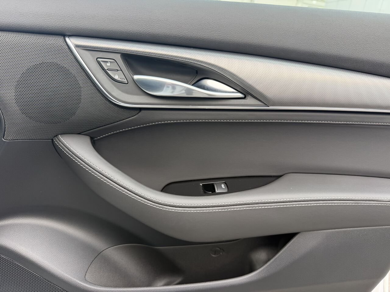 Cadillac CT5 PREMIUM LUXURY AWD 2020 Blanc Laval - photo #21