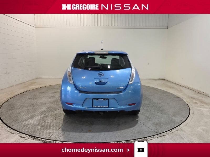 2014 Nissan Leaf Blue Saint-Eustache - photo #7