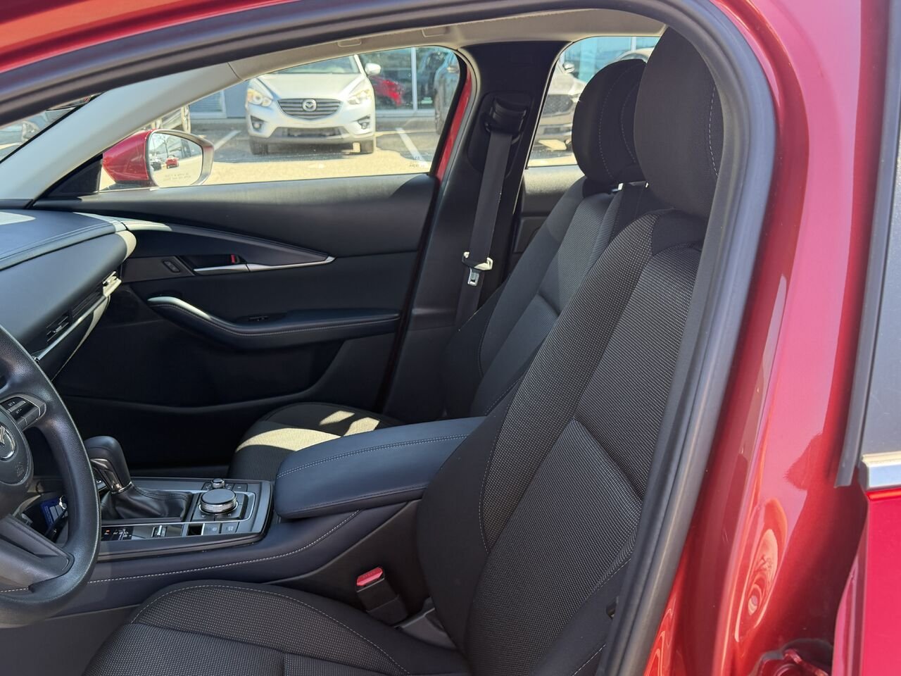 Mazda CX-30 2020 Rouge Ste-Marie - photo #8