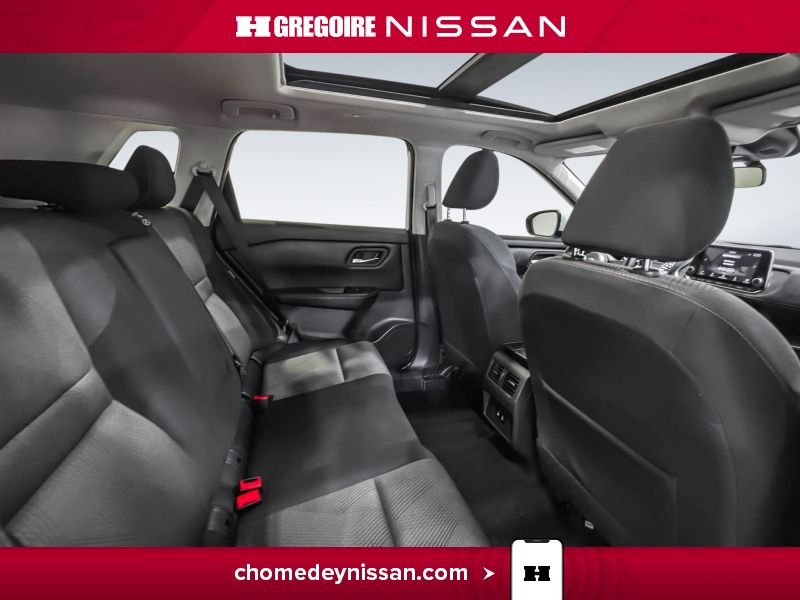 Nissan Rogue 2024 Blanc Laval - photo #27