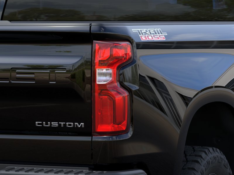 CHEVROLET SILVERADO 1500 Custom Trail Boss cabine multiplace 4RM 157 po 2026 Noir Sherbrooke - photo #10