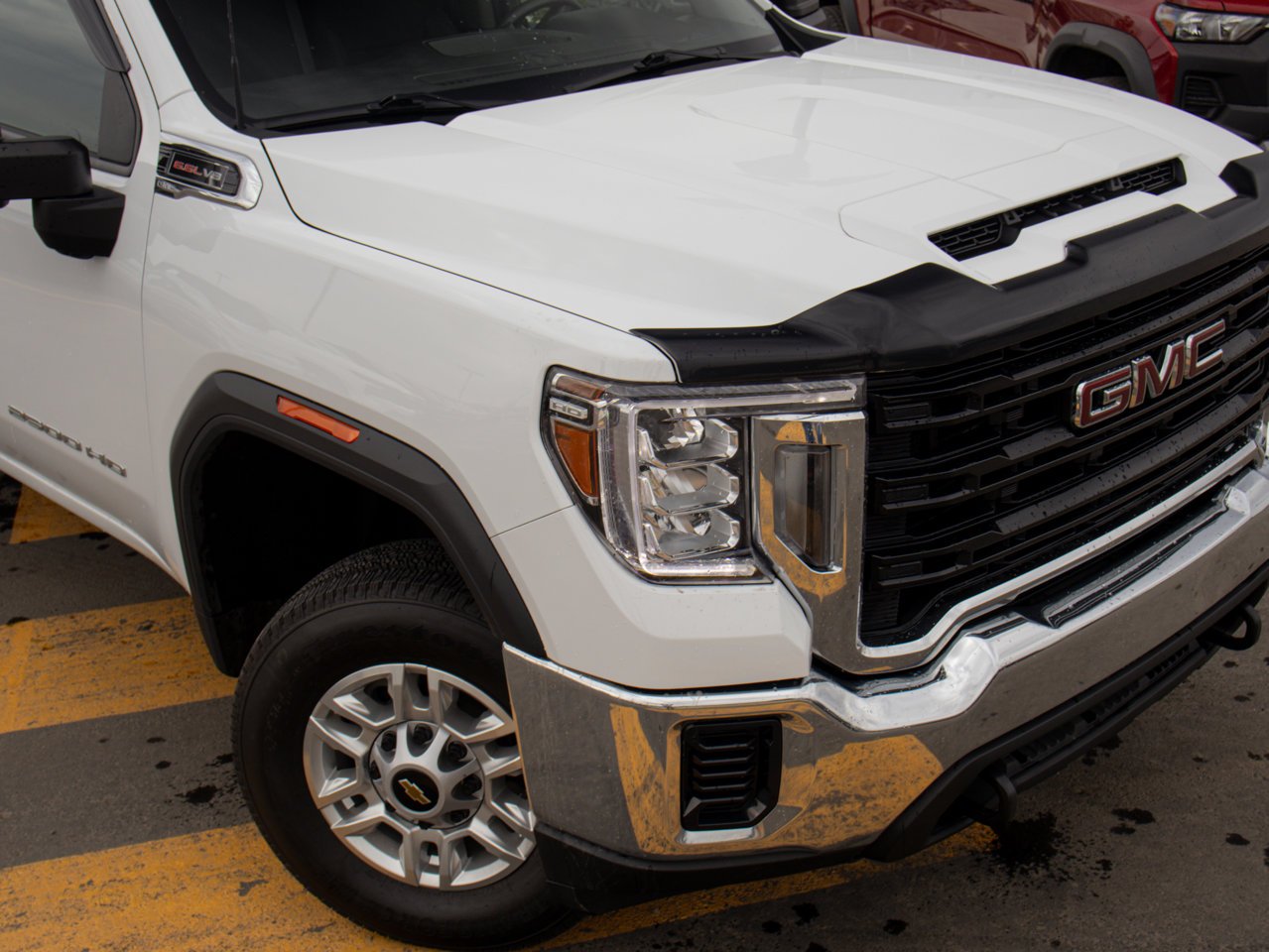 2022 GMC Sierra 2500HD 4WD Crew Cab 159 Pro White Sherwood Park - photo #14