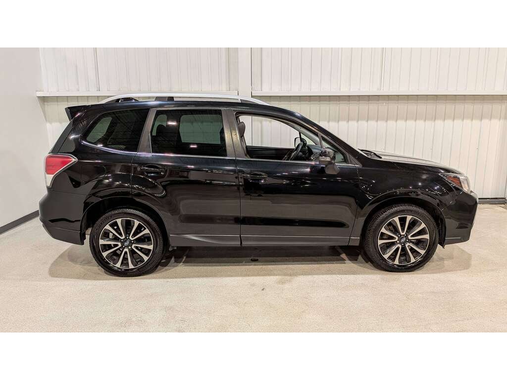 Subaru Forester 2.0XT Limited CVT w/EyeSight Pkg 2018 Noir Val-David - photo #7