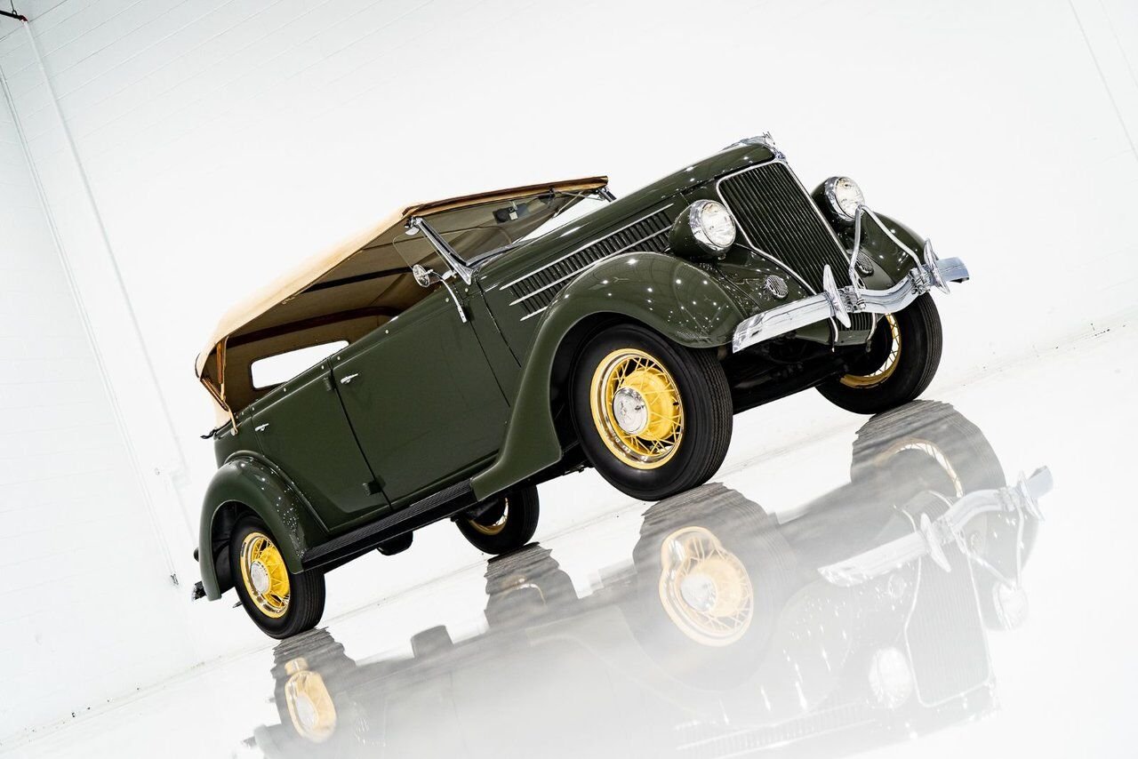1936 Ford Model 48 Phaeton PRIX EN USD | Beautifully presented in original condition Green Montreal - photo #23