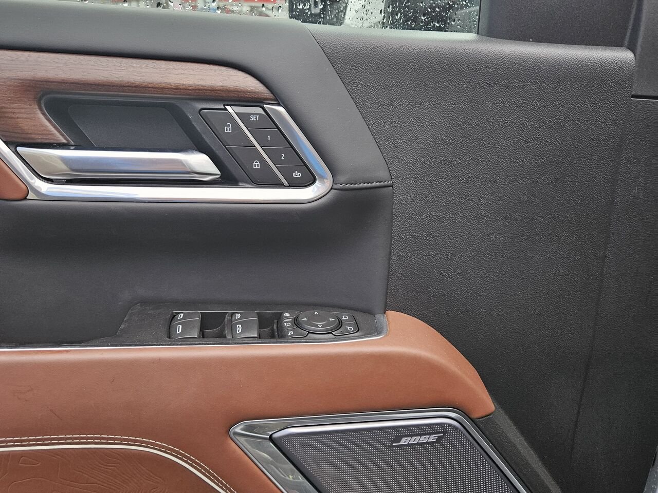 GMC Sierra 3500HD Denali Ultimate cabine multiplace 4RM 172 po 2025 Blanc Thetford Mines - photo #16