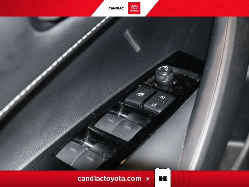 2023 Toyota Corolla Black Laval - photo #24