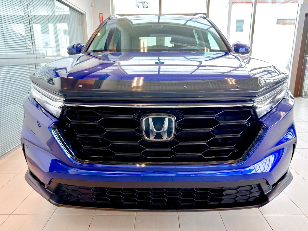 2024 Honda CR-V Black Notre-Dame-des-Prairies - photo #4