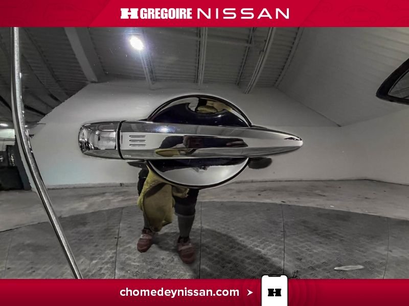 Nissan Pathfinder 2024 Noir Laval - photo #12