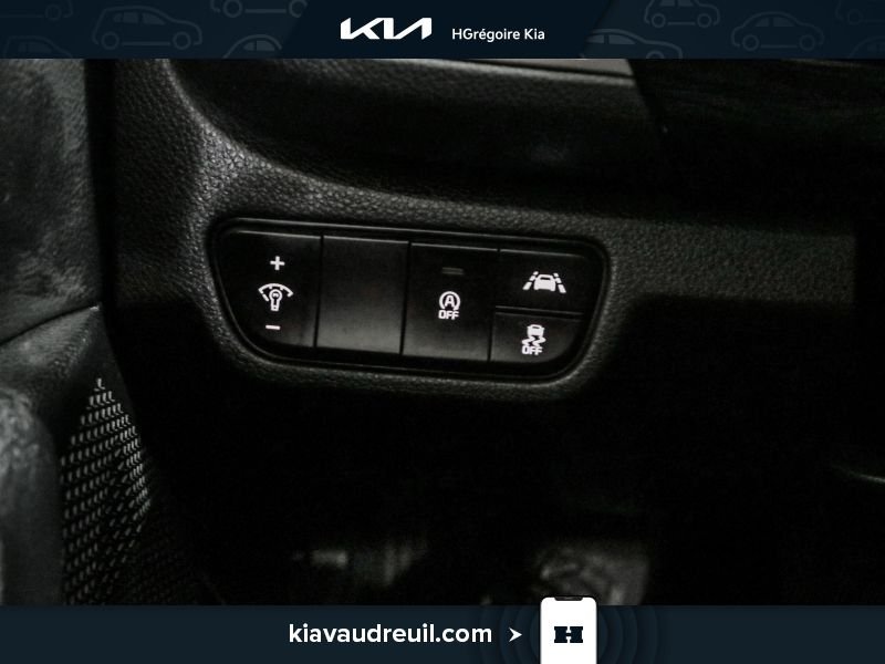 2023 Kia Seltos Silver Laval - photo #19