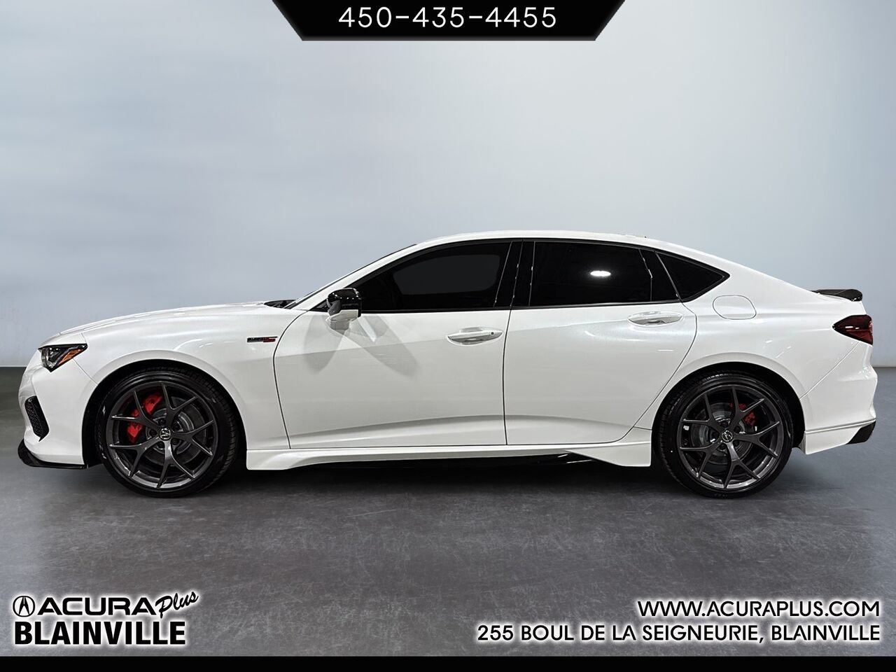 2025 Acura TLX White Blainville - photo #4