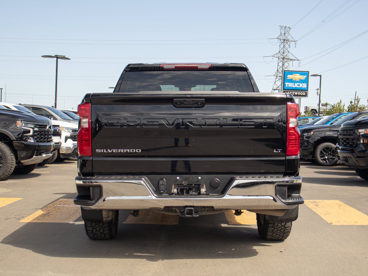 2025 Chevrolet Silverado 1500 4WD Crew Cab 147 LT Black Sherwood Park - photo #8