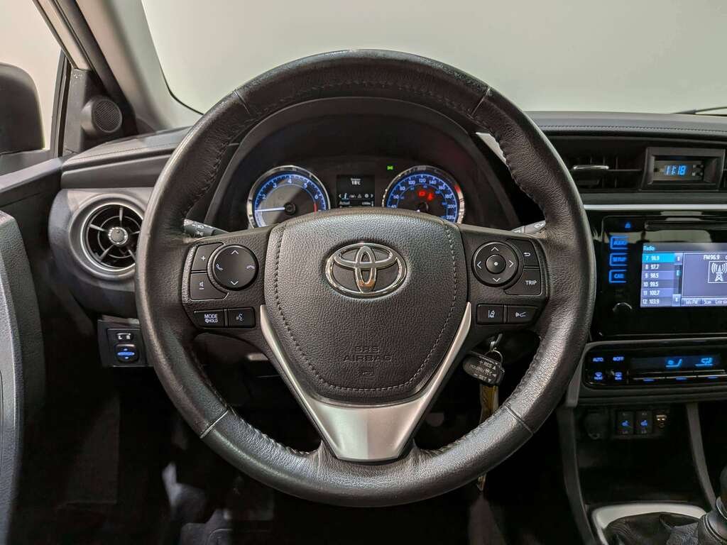 2017 Toyota Corolla 4dr Sdn CVT CE White Val-David - photo #13