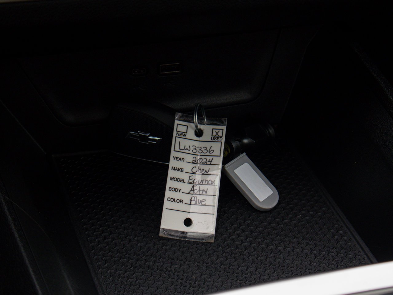 2025 Chevrolet Equinox AWD 4dr ACTIV Blue Sherwood Park - photo #35