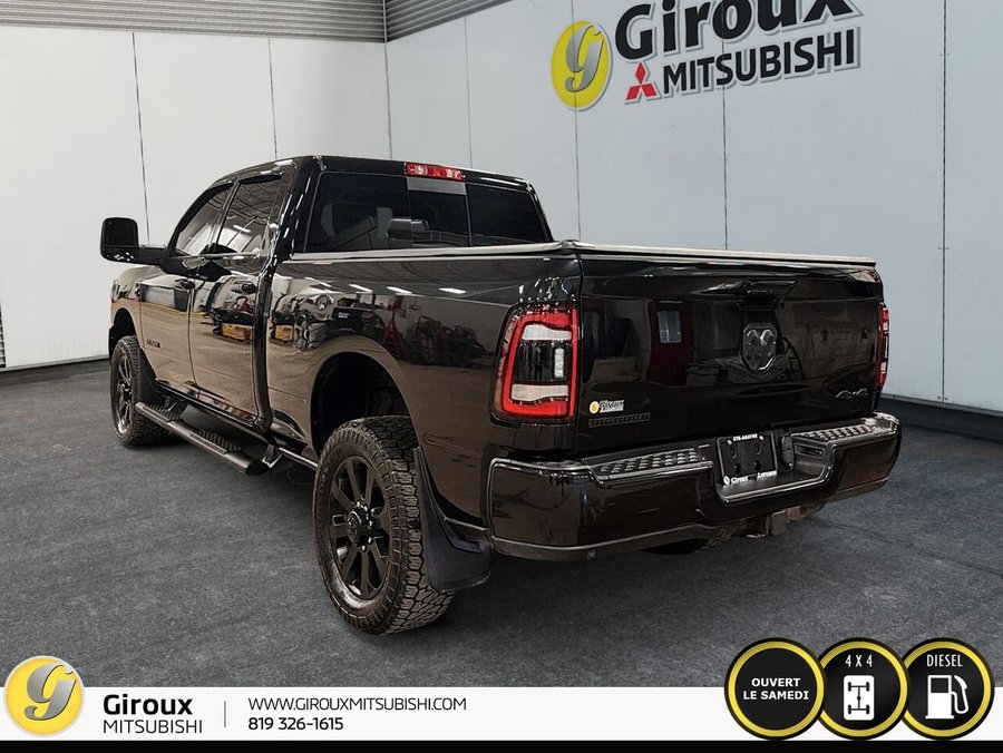 RAM 2500 Big Horn cabine d'équipe 4x4 caisse de 6 pi 4 po 2024 Noir
