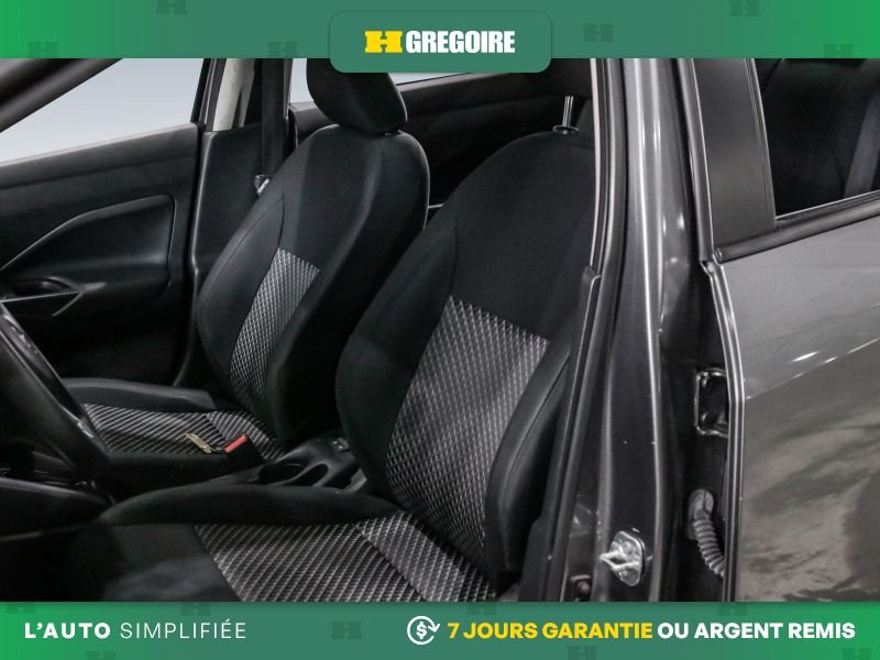 Nissan Versa 2021 Gris Laval - photo #10