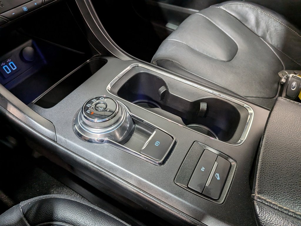 Ford Fusion Energi Titanium FWD 2020 Noir Val-David - photo #30
