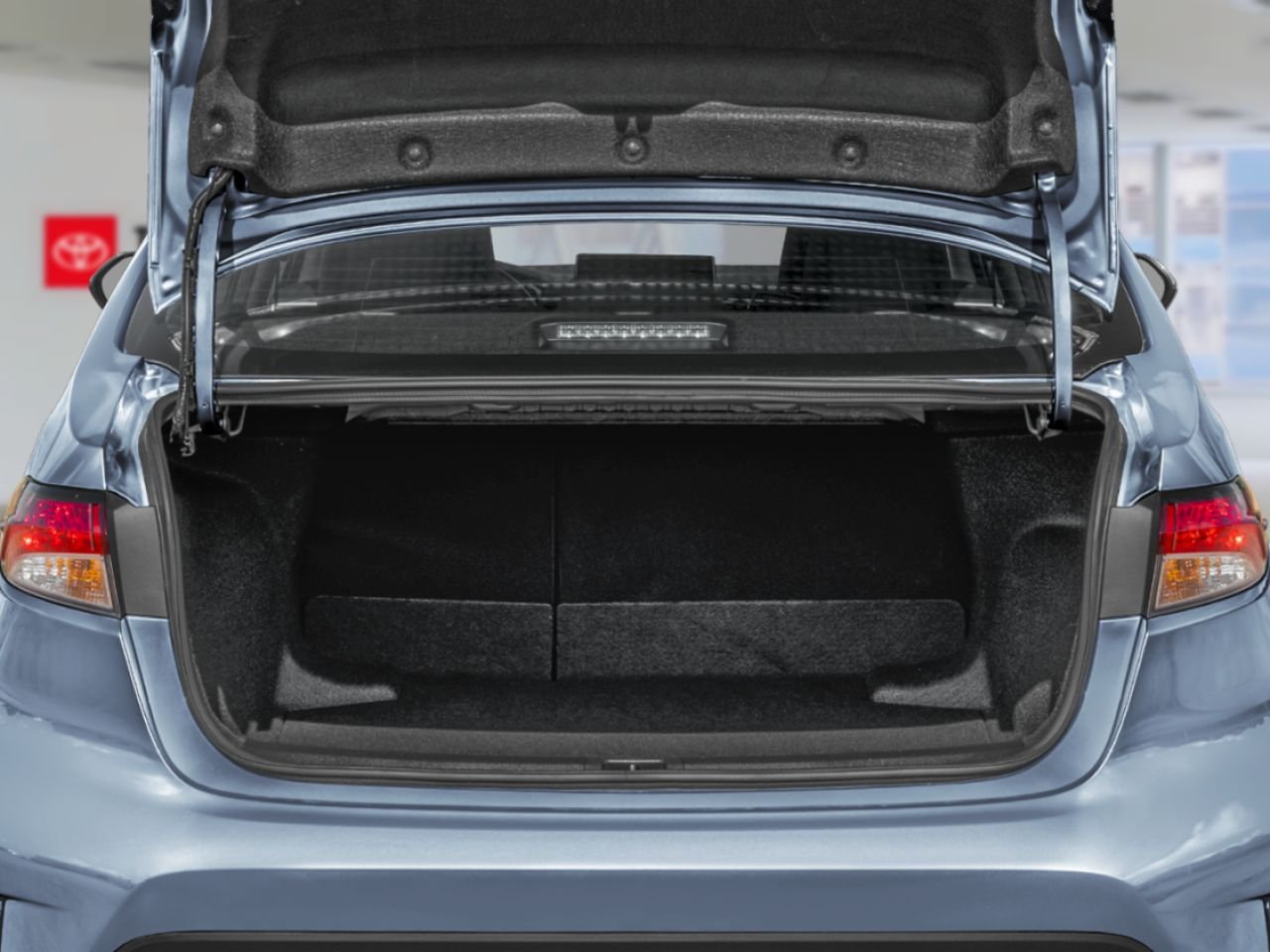 2026 Toyota Corolla Celestite Mont-Laurier - photo #11