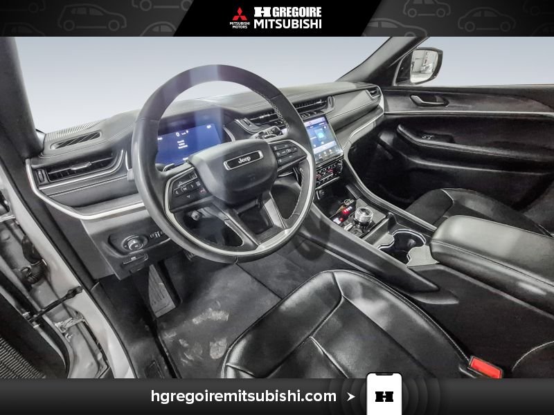 2024 Jeep Grand Cherokee Silver Blainville - photo #17